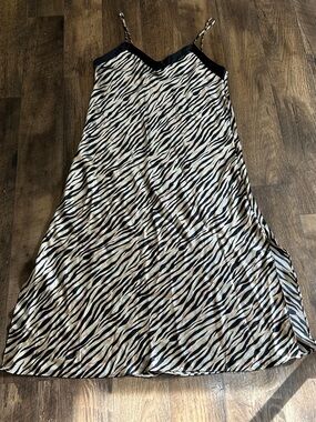 Vintage Zebra Print Nightgown — Black & Cream